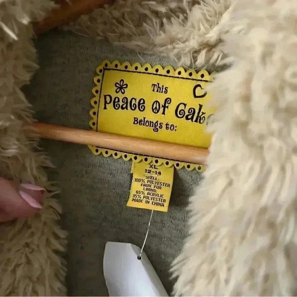 NWT Girls Piece of Cake Sherpa  Cardigan Short Sleeve 12/14 - Picture 4 of 5